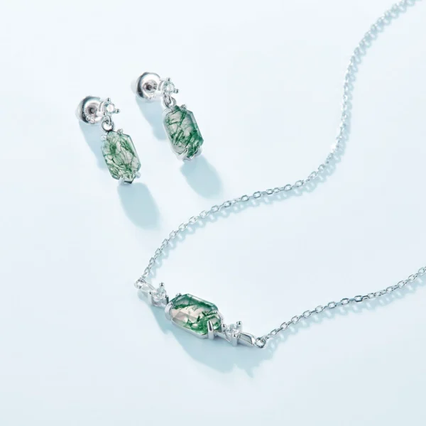 Emerald Mist Agate Necklace Verdant Mist Necklace
